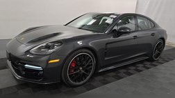 2019 Porsche Panamera GTS