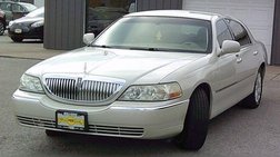 2006 Lincoln Town Car Signature Limited