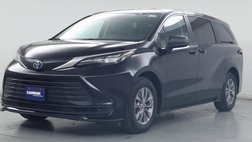 2024 Toyota Sienna LE 8-Passenger