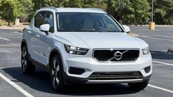 2020 Volvo XC40 T4 Momentum