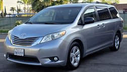 2017 Toyota Sienna LE 7-Passenger Auto Access Seat