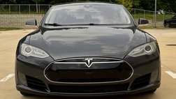 2015 Tesla Model S 70D