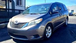2011 Toyota Sienna LE 8-Pass V6