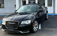 2017 Chrysler 300 Limited