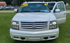 2004 Cadillac Escalade EXT Base