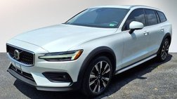2023 Volvo V60 Cross Country B5 Ultimate