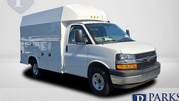 2025 Chevrolet Express 3500