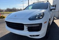 2017 Porsche Cayenne GTS