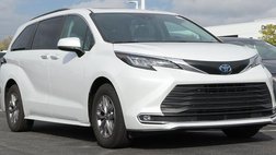 2023 Toyota Sienna XLE