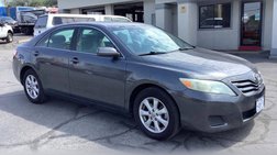 2010 Toyota Camry LE