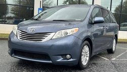 2017 Toyota Sienna XLE