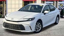 2025 Toyota Camry Hybrid LE