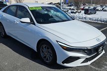 2025 Hyundai Elantra Hybrid Blue