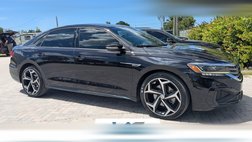 2021 Volkswagen Passat R-Line
