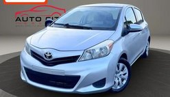 2012 Toyota Yaris LE 2dr Hatchback