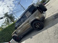 2020 Land Rover Defender 110 SE