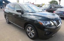 2020 Nissan Pathfinder SV