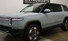 2023 Rivian R1S Adventure