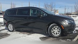 2017 Chrysler Pacifica LX