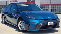 2025 Toyota Camry Hybrid LE