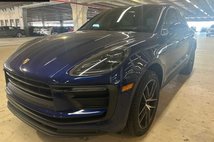 2022 Porsche Macan Base