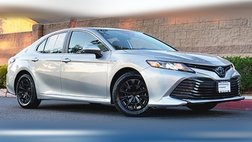 2020 Toyota Camry Hybrid LE