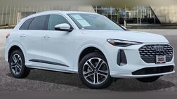 2025 Audi Q5 quattro Premium TFSI