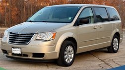 2010 Chrysler Town and Country LX
