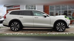 2021 Volvo V60 Cross Country T5