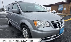 2016 Chrysler Town and Country Touring