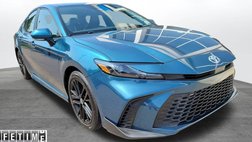 2025 Toyota Camry Hybrid SE