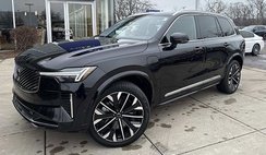 2025 Volvo XC90 T8 Plus Bright Theme 7P