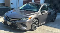 2020 Toyota Camry SE Nightshade