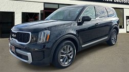 2023 Kia Telluride LX