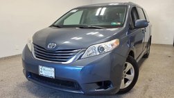 2017 Toyota Sienna LE