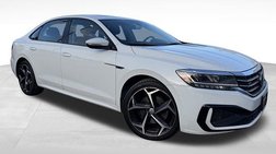 2020 Volkswagen Passat R-Line