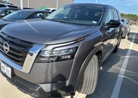 2025 Nissan Pathfinder S