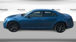 2022 Chrysler 300 Touring