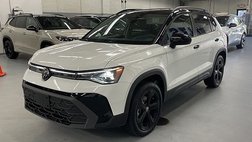 2025 Volkswagen Taos SE Black 4Motion