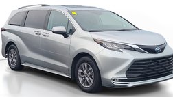 2024 Toyota Sienna XLE