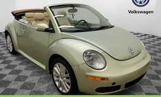 2009 Volkswagen New Beetle Base PZEV