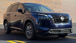 2025 Nissan Pathfinder SV