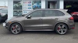 2013 Porsche Cayenne GTS