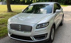 2019 Lincoln Nautilus Select