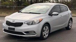 2016 Kia Forte5 LX