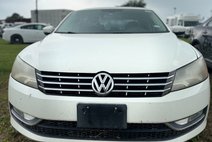 2013 Volkswagen Passat TDI SEL Premium