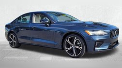 2024 Volvo S60 B5 Core Dark Theme