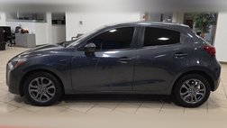 2020 Toyota Yaris Hatchback XLE