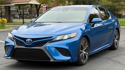 2020 Toyota Camry Hybrid SE