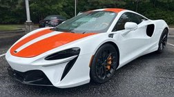 2023 McLaren Artura Base